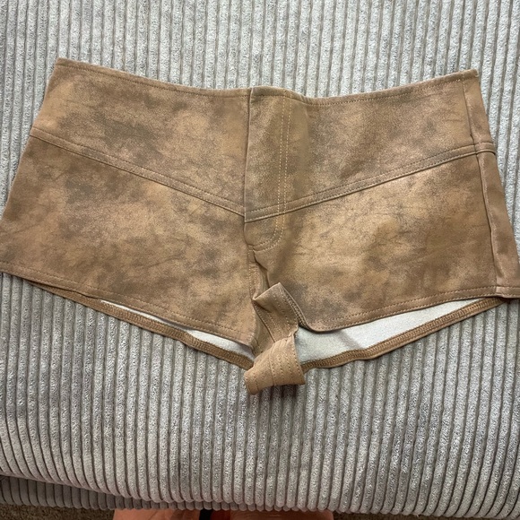 SHEIN Brown Micro Shorts - Picture 1 of 8